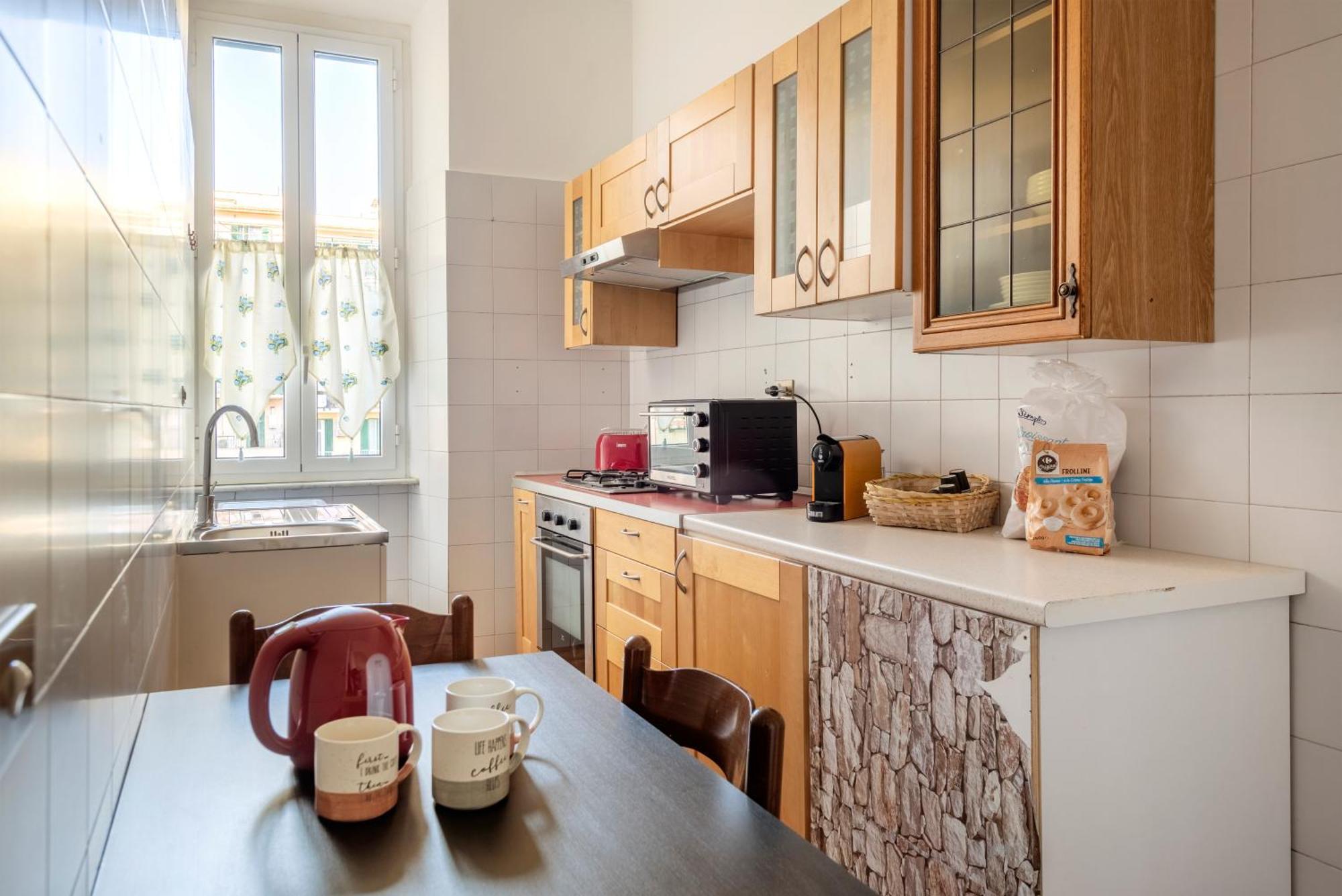Appartamento Elegant 3 Bedroom San Pietro Station 200 Mt *